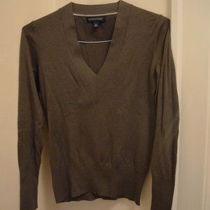 Women's silk cotton cashmere v-neck sweater